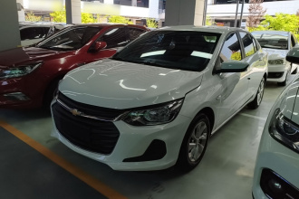 雪佛兰 科沃兹 2022款 325T 自动欣悦版