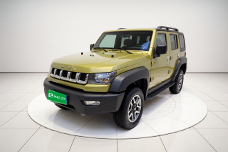 北京越野 北京BJ40 2017款 40L 2.3T 自动四驱环塔冠军版