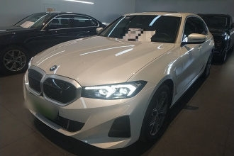 宝马i3 2024款 eDrive 35 L