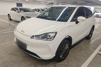 哪吒汽车 哪吒V 2022款 潮 400 Lite