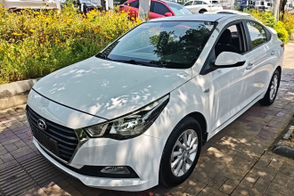 现代 悦纳 2016款 1.4L 自动炫酷版GLS