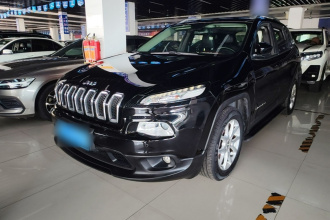 Jeep 自由光 2016款 2.4L 领先版