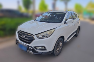 北京现代ix35 2015款 2.0L  手动两驱舒适型 国IV