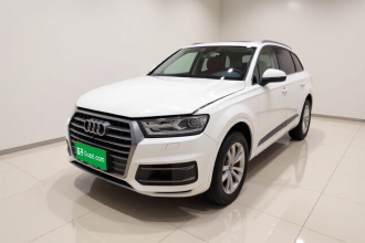 奥迪Q7 2016款 40 TFSI 舒适型