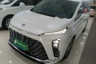 别克GL8新能源 2024款  陆尊 奢享版 7座