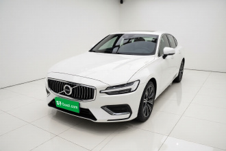 沃尔沃S60 2021款 T4 智远豪华版