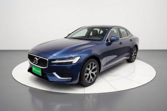 沃尔沃S60 2026款 B4 智逸豪华版