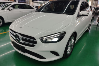 奔驰B级 2020款 B 200 时尚型