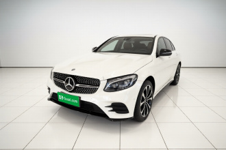 奔驰GLC轿跑 2018款 GLC 300 4MATIC 轿跑SUV