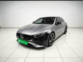 奔驰A级AMG 2025款 改款 AMG A 35 L 4MATIC
