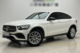 奔驰GLC轿跑 2020款 GLC 260 4MATIC 轿跑SUV