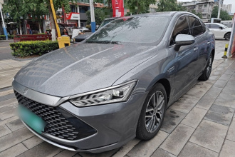 比亚迪 秦PLUS 2021款 DM-i 55KM 旗舰型