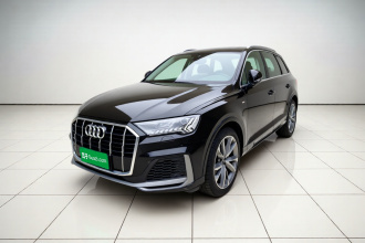 奥迪Q7 2022款 55 TFSI quattro S line运动型