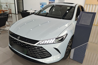 比亚迪 秦PLUS 2026款 DM-i 210KM超越型