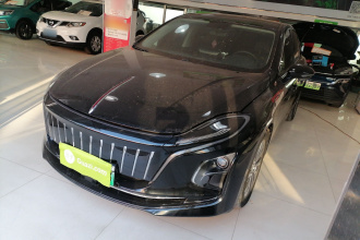 红旗E-QM5 2022款 431km 充电乐享版