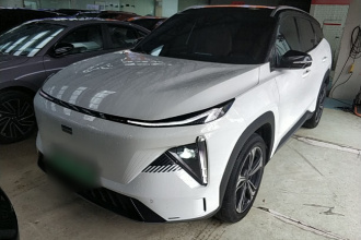 吉利银河 银河L7 2024款 1.5T 115km PLUS  龙腾版