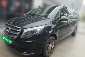 奔驰 威霆 2016款 2.0T 精英版