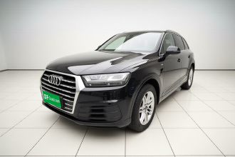 奥迪Q7 2016款 40 TFSI 舒适型