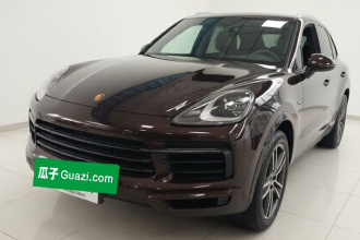 保时捷 Cayenne新能源 2022款 Cayenne E-Hybrid 2.0T 铂金版