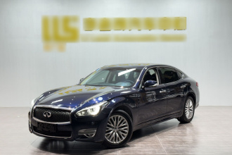 英菲尼迪Q70 2019款 Q70L 2.0T 精英版 PLUS