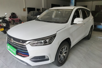 比亚迪 宋 2019款 1.5TI 手动智联越动型