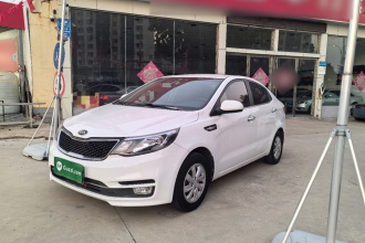 起亚K2 2015款 三厢 1.4L MT GLS