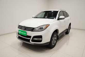 江铃 驭胜S350 2013款 2.4T 手动两驱柴油豪华版5座