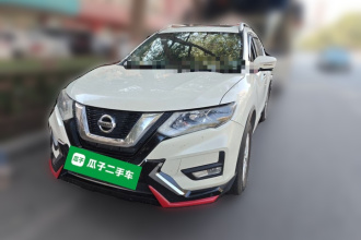 日产 奇骏 2017款 2.0L CVT舒适版 2WD