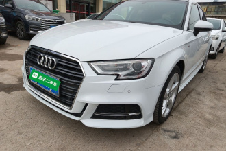 奥迪A3 2018款 30周年年型 Sportback 35 TFSI 时尚型