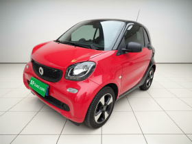 smart fortwo 2018款 1.0L 52千瓦硬顶激情版 国V