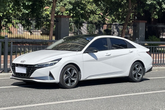 现代 伊兰特 2022款 1.5L CVT GLX精英版