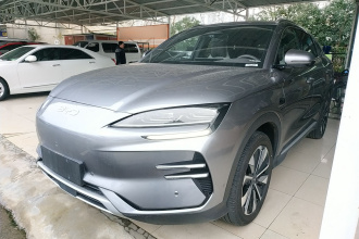 比亚迪 宋PLUS新能源 2025款 EV 智驾版 520km 尊贵型