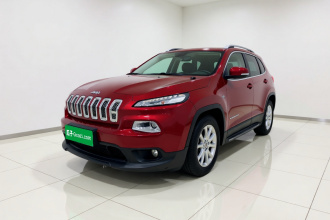 Jeep 自由光 2016款 2.0L 优越版