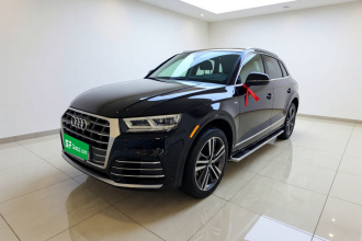 奥迪Q5L 2020款 改款 40 TFSI 荣享时尚型