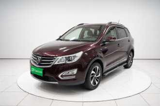 宝骏560 2016款 1.8L 手动豪华型