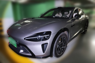 小米汽车 小米YU7 2025款 超长续航四驱Pro版