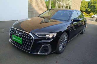 奥迪A8 2025款 A8L 50 TFSI quattro 臻选型