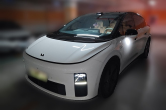 理想汽车 理想i6 2025款 两驱标准版