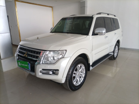 三菱 帕杰罗（平行进口） 