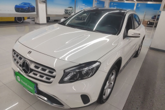 奔驰GLA 2018款 GLA 200 动感型