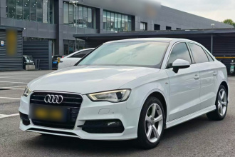 奥迪A3(进口) 2015款 Limousine 45 TFSI S line 豪华型