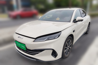 比亚迪 海豹06新能源 2025款 DM-i 智驾版 80KM尊贵型