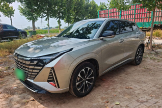 长安UNI-Z新能源 2024款 蓝鲸智电iDD 125km 超越型