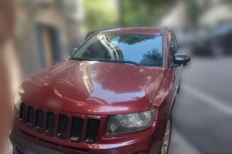 Jeep 指南者(进口) 2014款 2.0L 两驱都市版