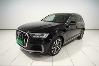 奥迪Q7 2021款 55 TFSI quattro S line运动型