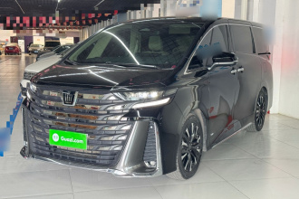 丰田 威尔法 2024款 皇冠 双擎 2.5L 至尊行政版