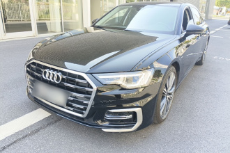 奥迪A6L 2024款 45 TFSI 臻选动感型