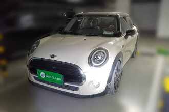 MINI 2019款 1.5T COOPER 艺术家 五门版