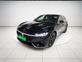 岚图汽车 岚图追光 2024款 PHEV 四驱超长续航旗舰版