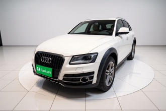 奥迪Q5 2018款 典藏版 40 TFSI 技术型